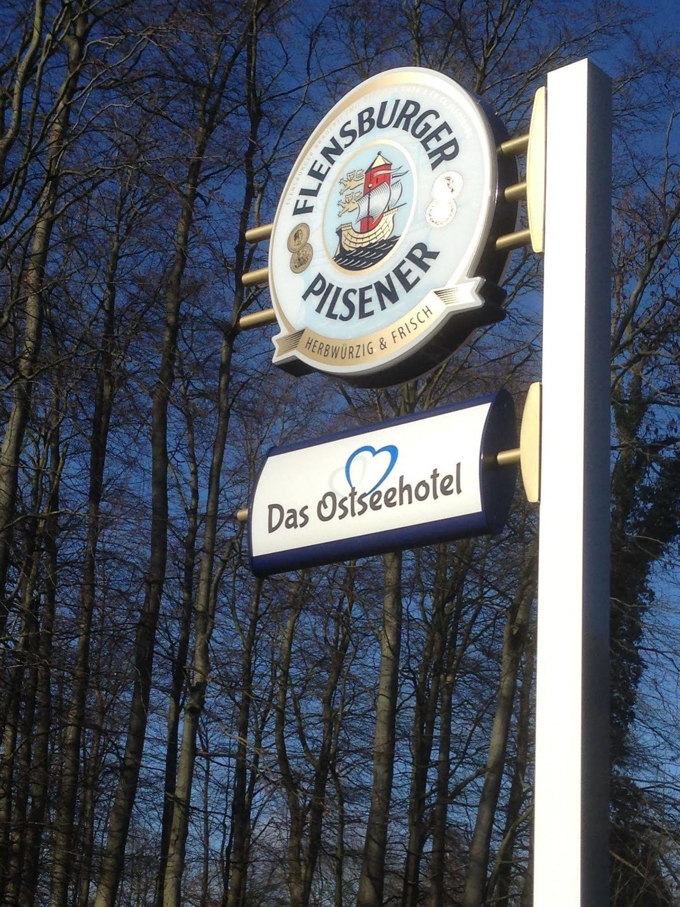 Das Ostseehotel Blekendorf Exterior photo